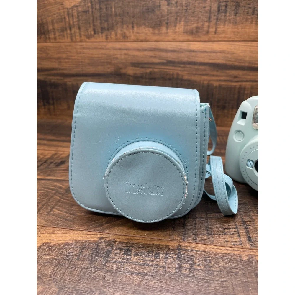 Fujifilm Instax Mini 9 Instant Camera Blue w Case Strap Viewfinder Damage